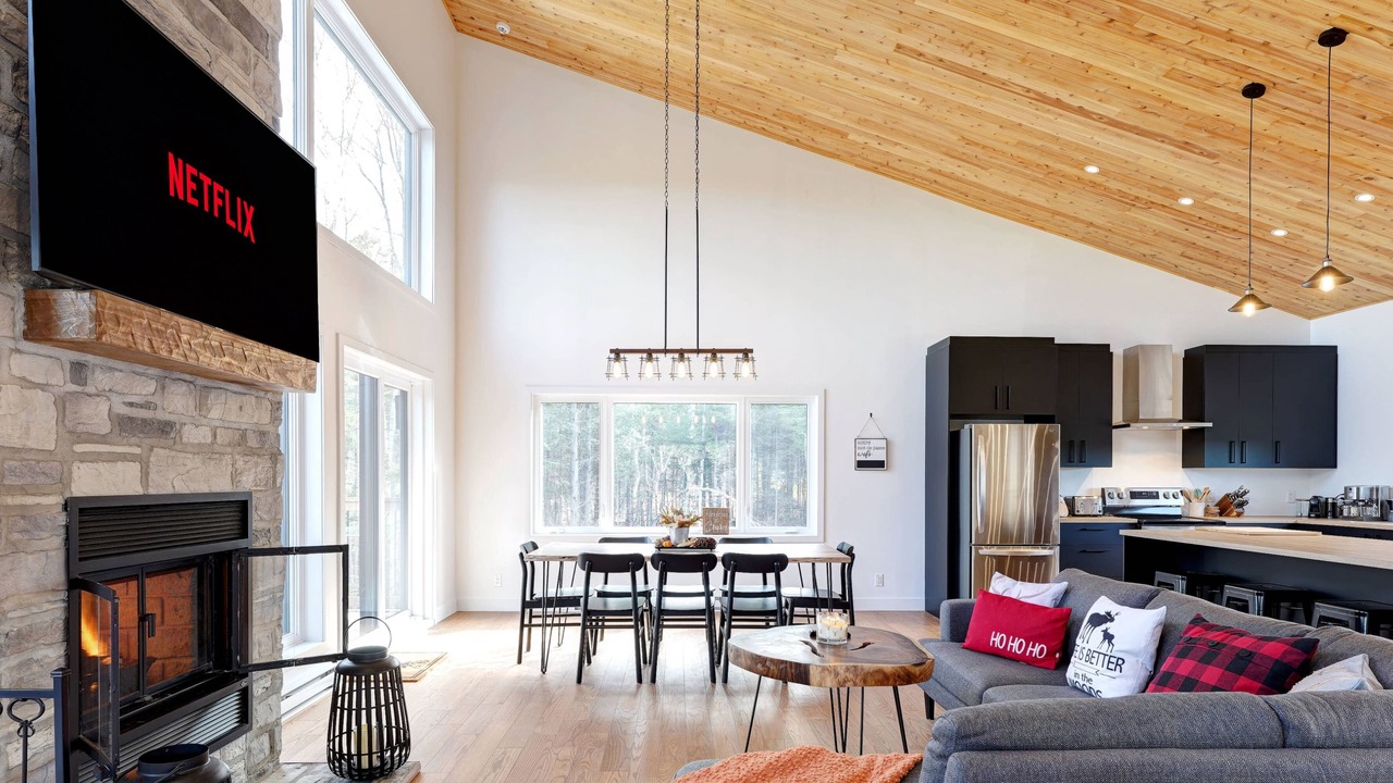 Photo of Livingroom in Saint-Alphonse-Rodriguez