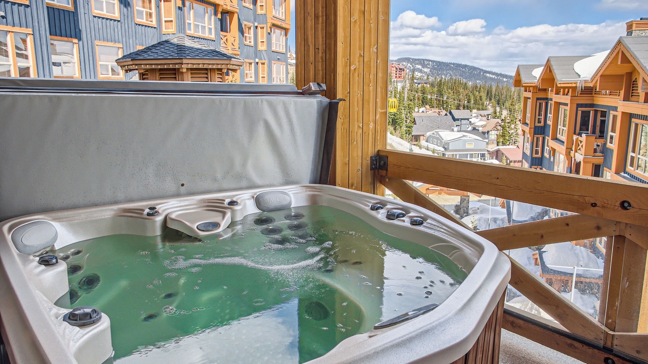 Photo of Patio Balcony in Big White Ski Resort