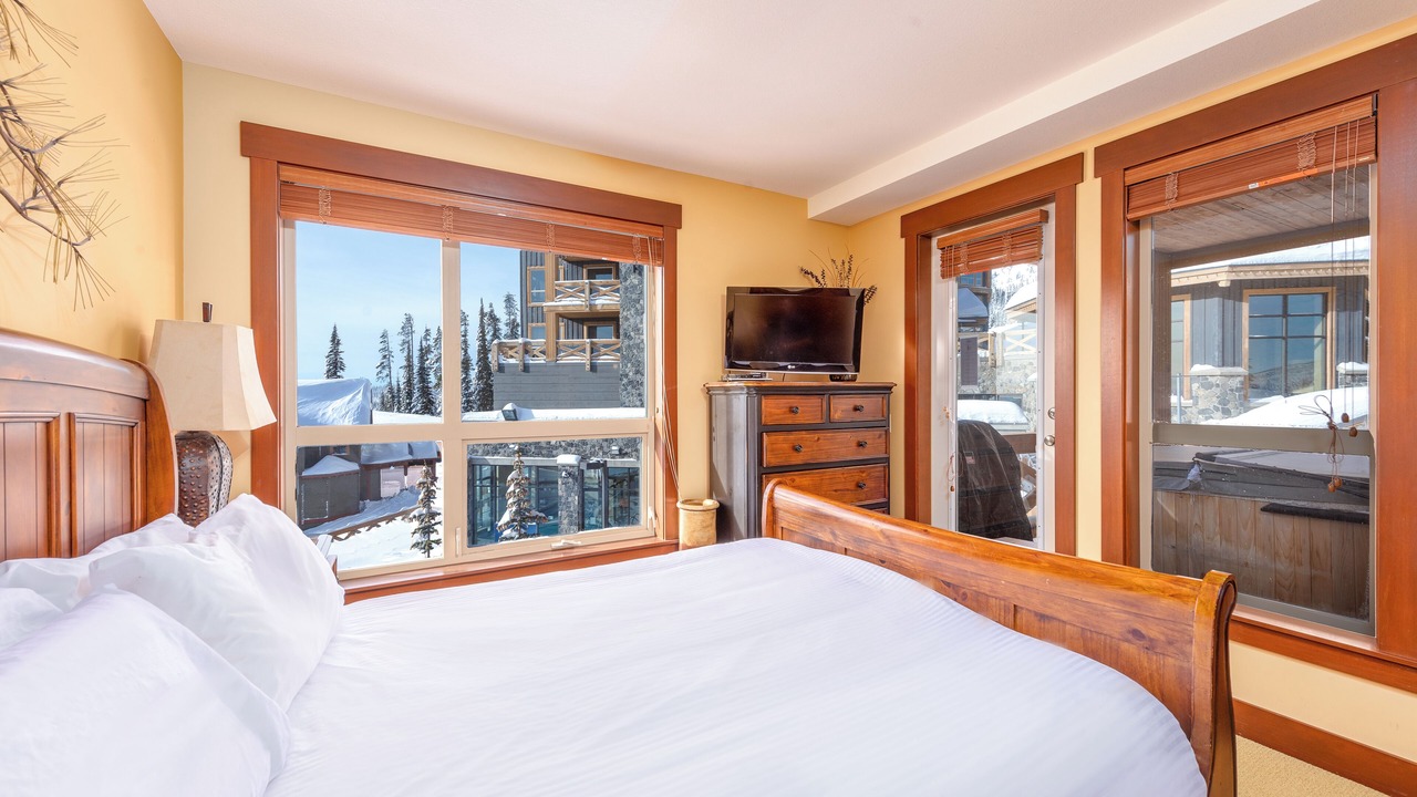 Photo of Bedroom in Big White Ski Resort