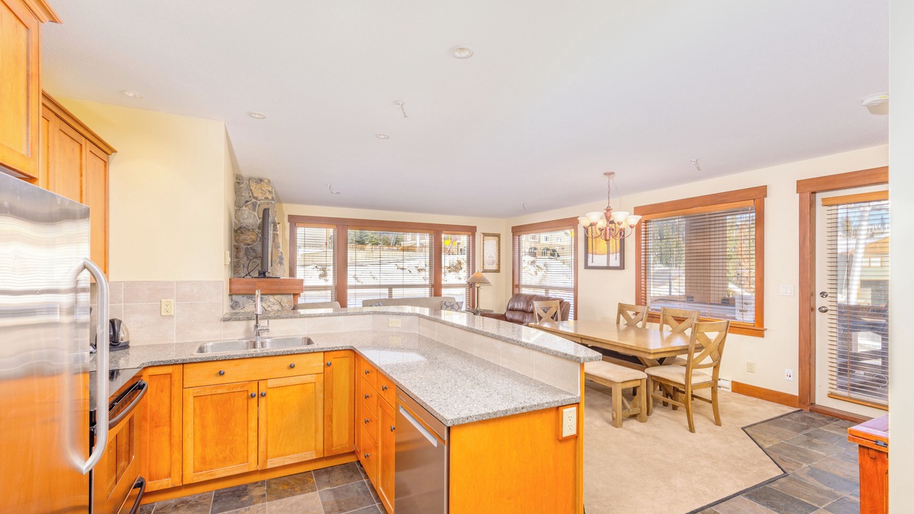 Photo of Kitchen in Big White Ski Resort