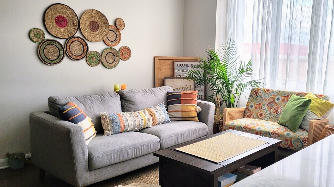 Photo of Livingroom in Ottawa Division