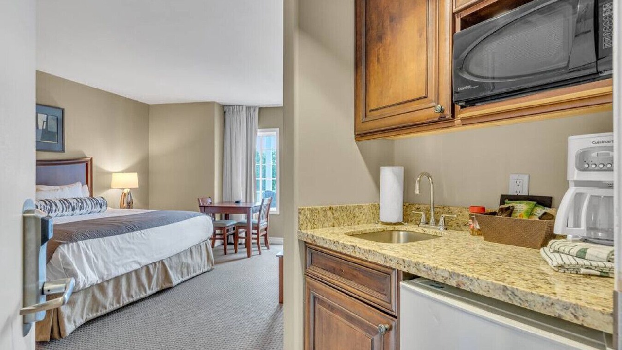 Photo of Bedroom in Oro-Medonte