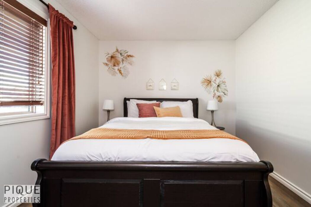 Photo of Bedroom in Jasper Place