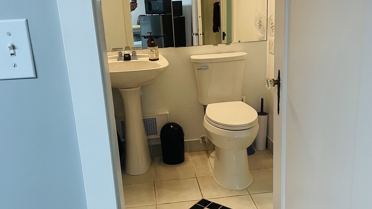 Photo of Bathroom in West Point Grey