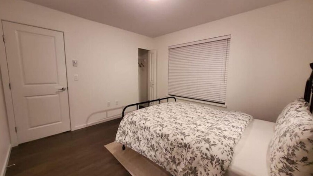 Photo of Bedroom in Guildford