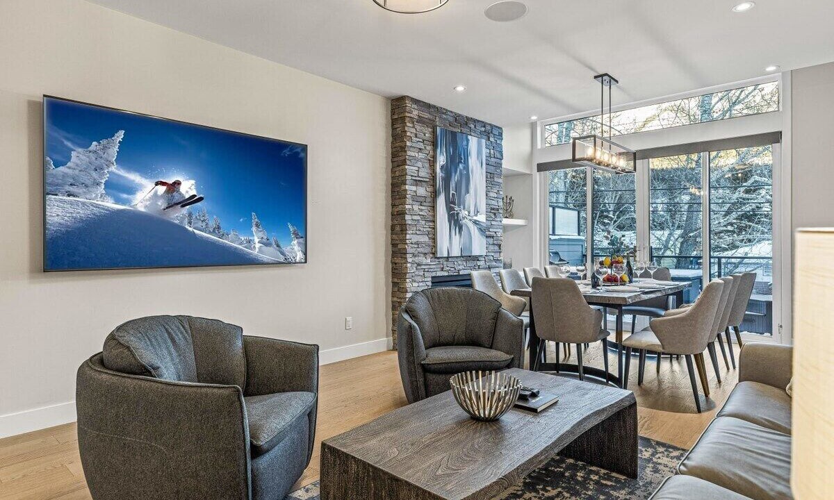 Photo of Livingroom in Teepee Town