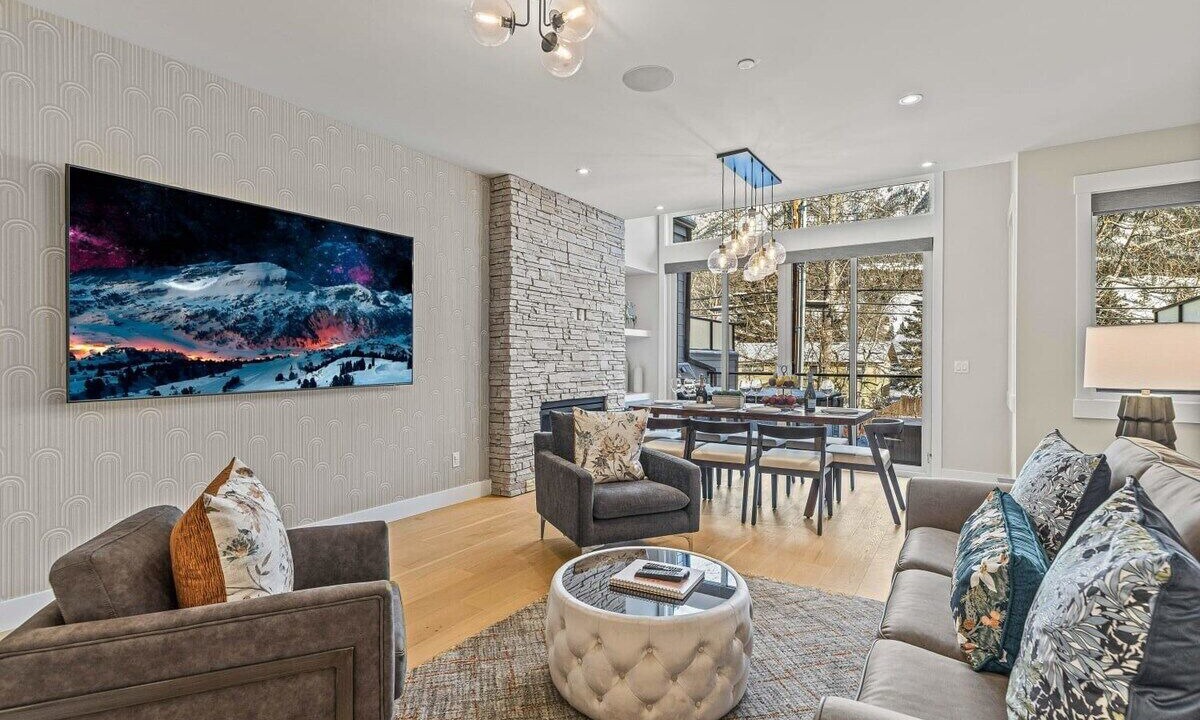 Photo of Livingroom in Teepee Town