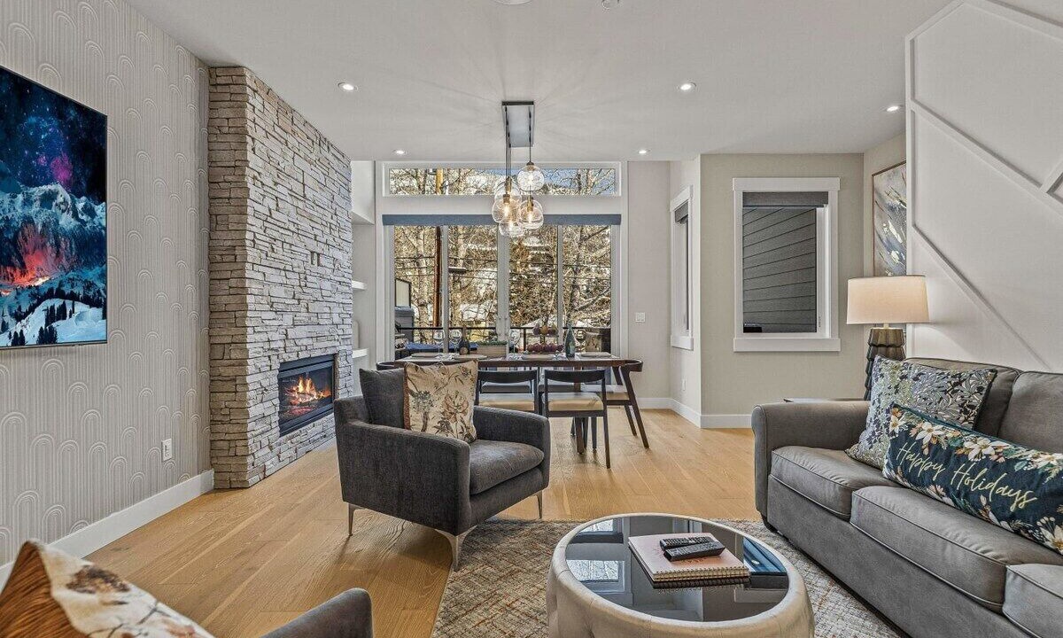 Photo of Livingroom in Teepee Town