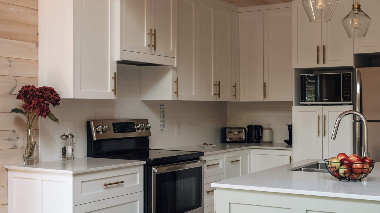 Photo of Kitchen in Val-des-Lacs