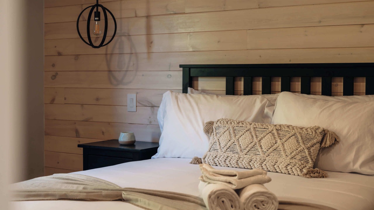 Photo of Bedroom in Val-des-Lacs