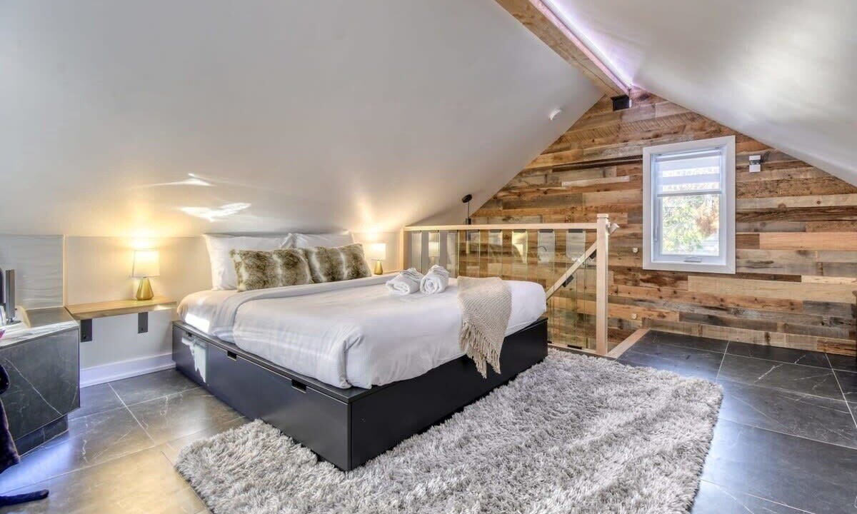 Photo of Bedroom in Sainte-Ann-des-Lacs
