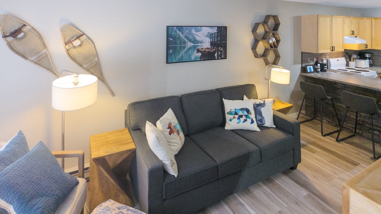 Photo of Livingroom in East Kootenay