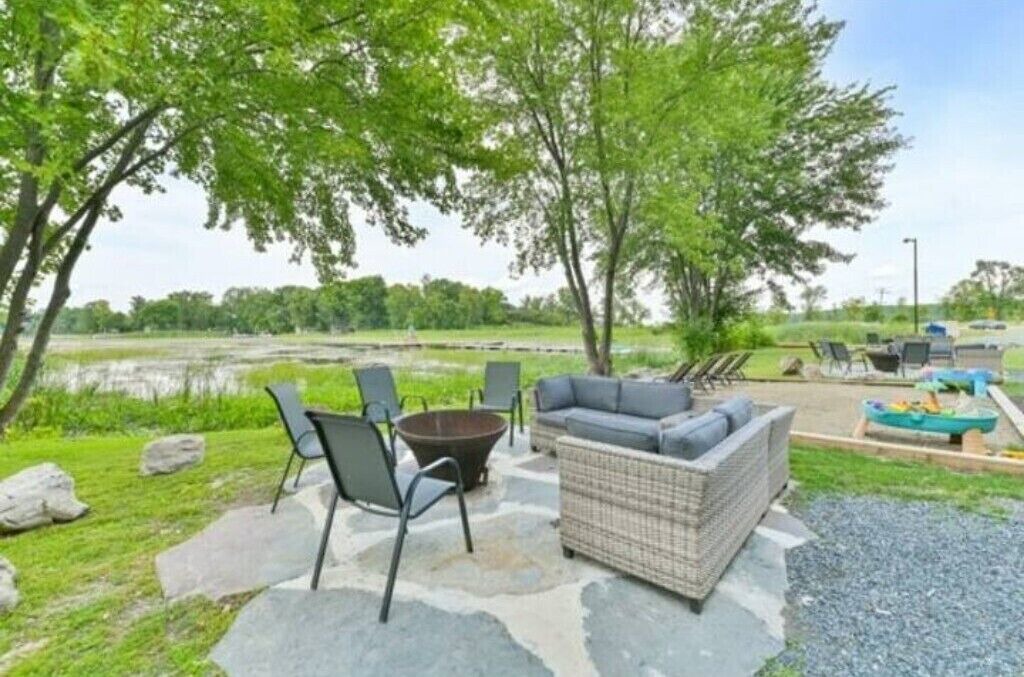 Photo of Outdoor in Centre Hastings