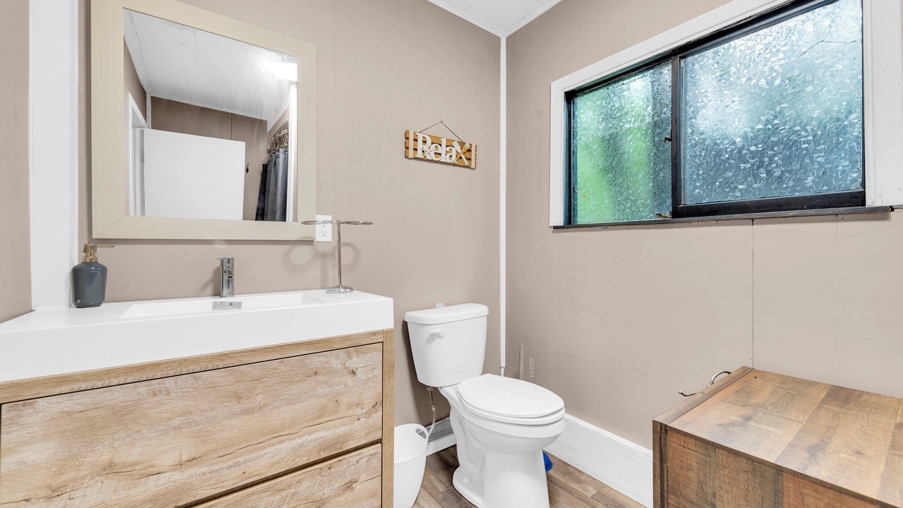 Photo of Bathroom in Centre Hastings