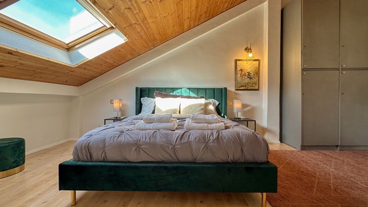 Photo of Bedroom in Como City Centre