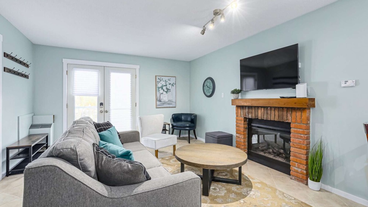Photo of Livingroom in Collingwood