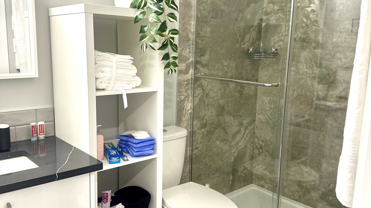 Photo of Bathroom in Leduc