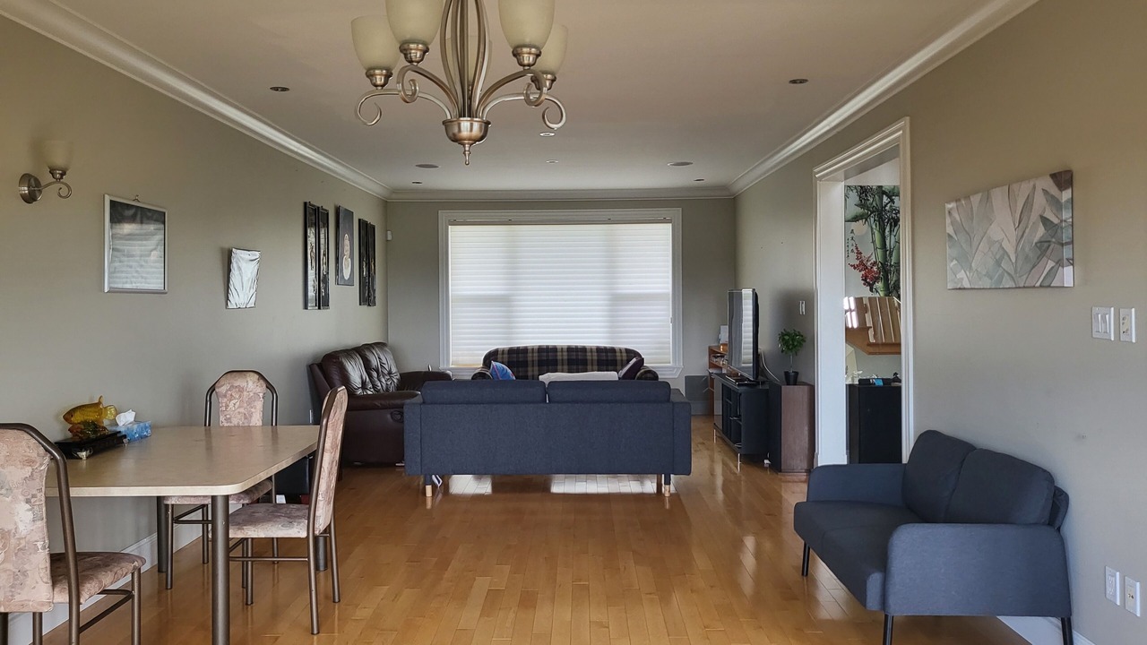 Photo of Livingroom in Bedford