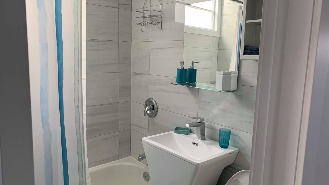 Photo of Bathroom in Nouveau-Rosemont