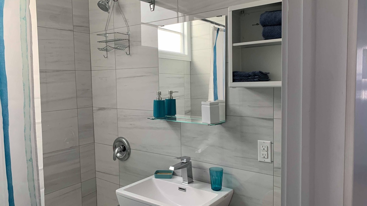 Photo of Bathroom in Nouveau-Rosemont