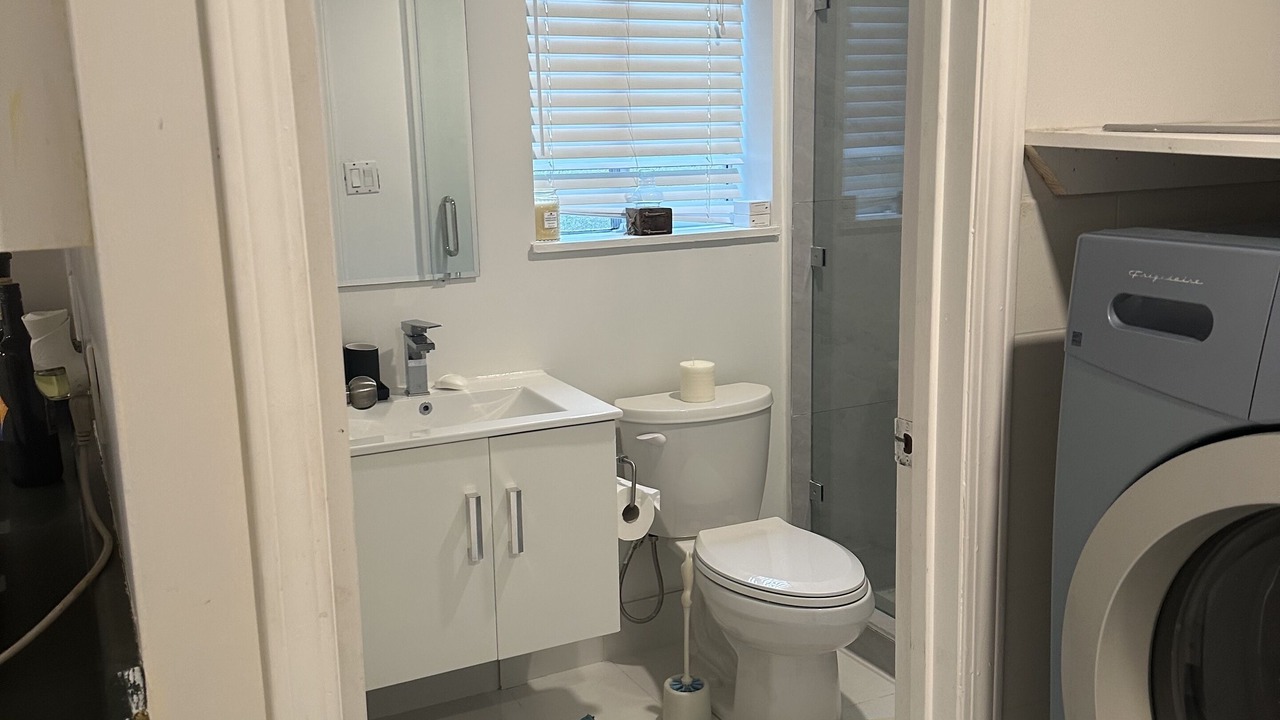 Photo of Bathroom in Upper Lonsdale