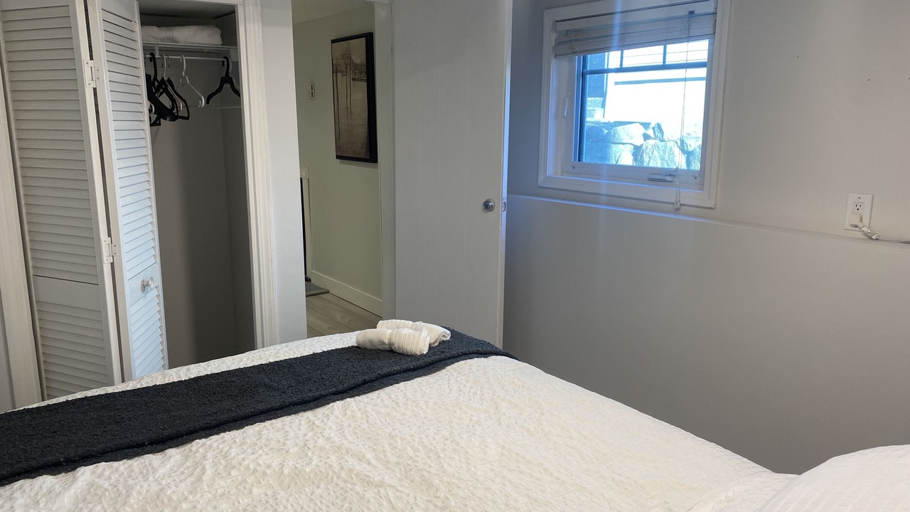 Photo of Bedroom in Upper Lonsdale