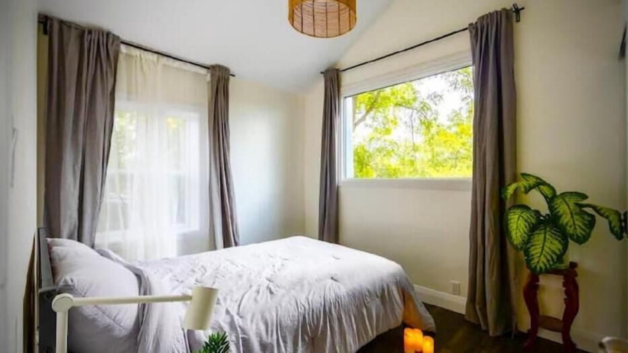 Photo of Bedroom in Belleville