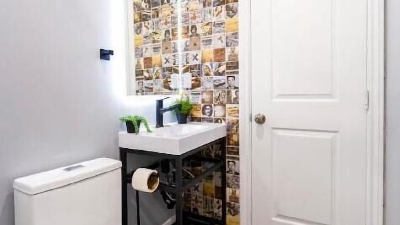 Photo of Bathroom in Belleville