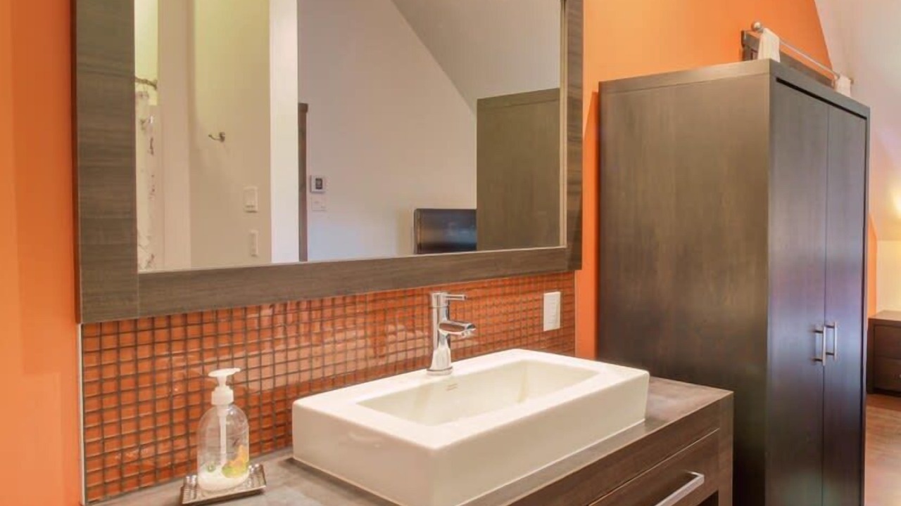 Photo of Bathroom in Scott