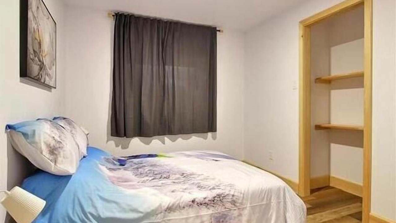 Photo of Bedroom in Saint-Philemon