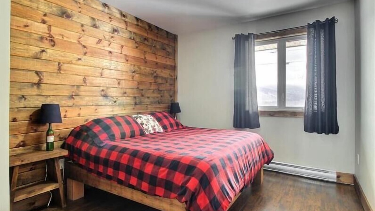 Photo of Bedroom in Saint-Philemon