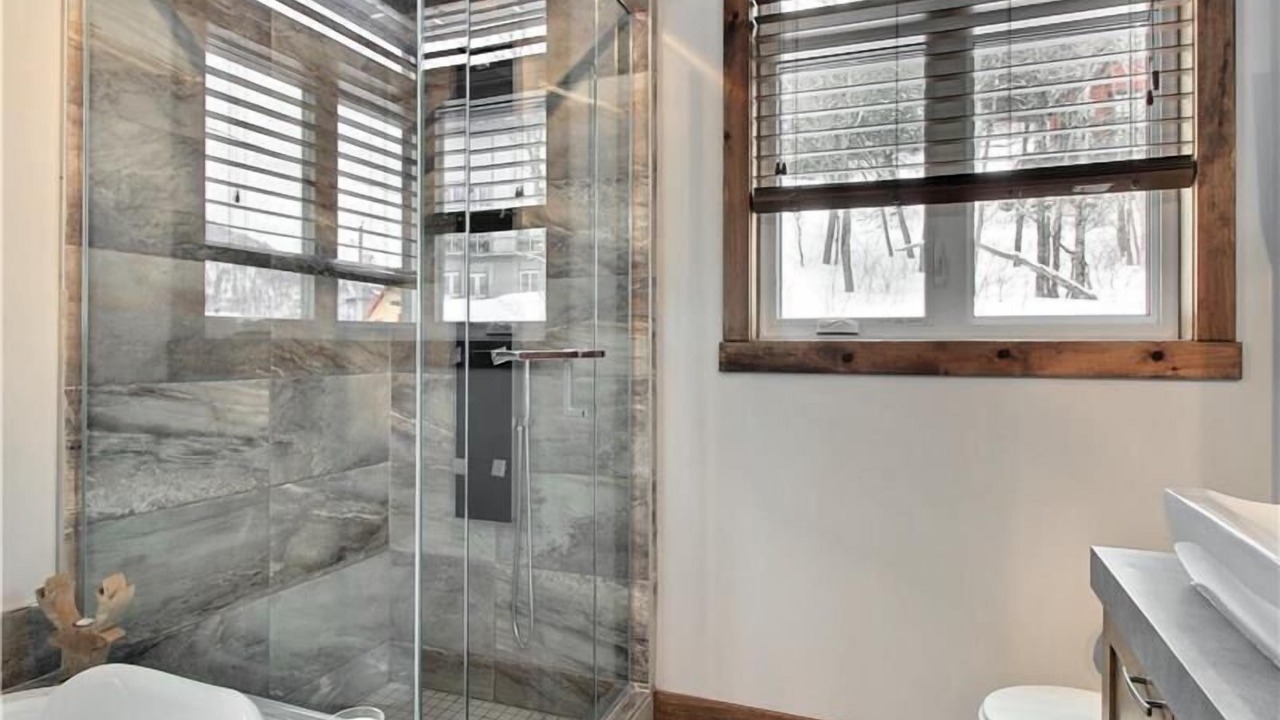 Photo of Bathroom in Saint-Philemon