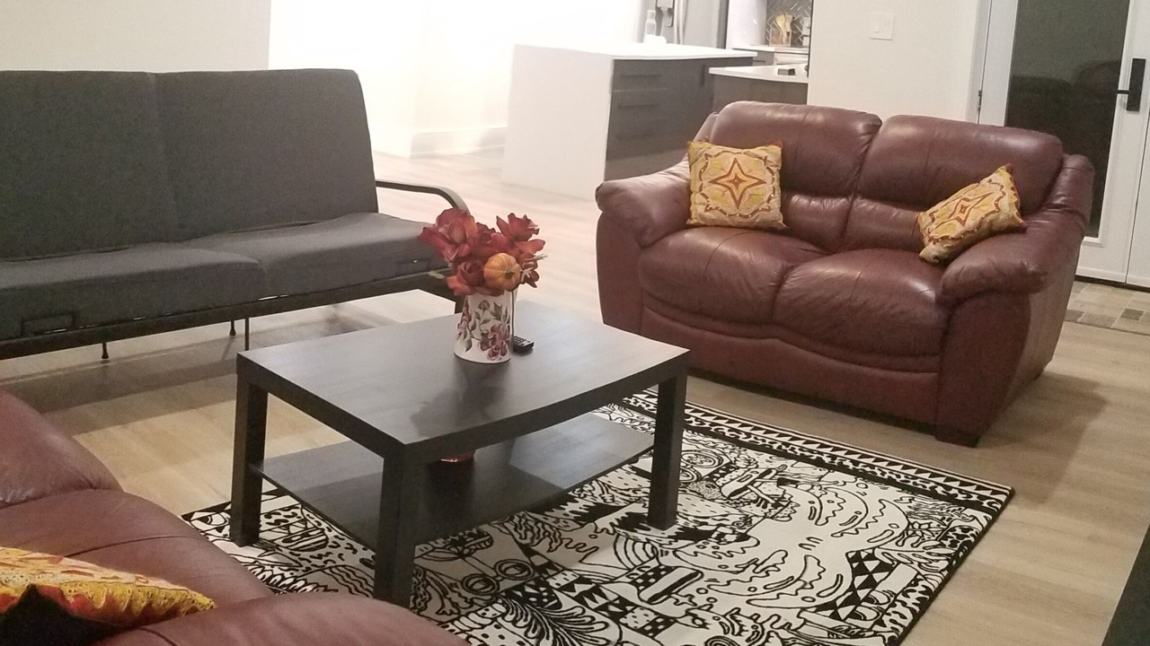 Photo of Livingroom in Oakville