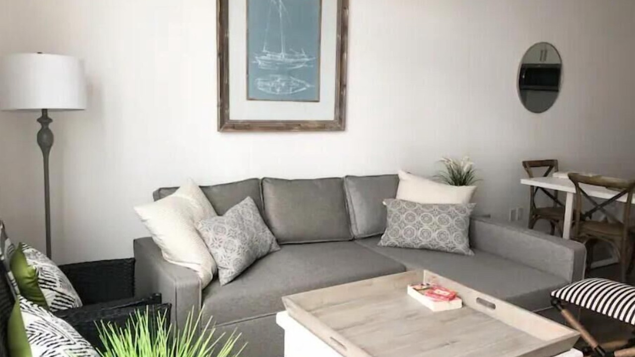 Photo of Livingroom in Innisfil