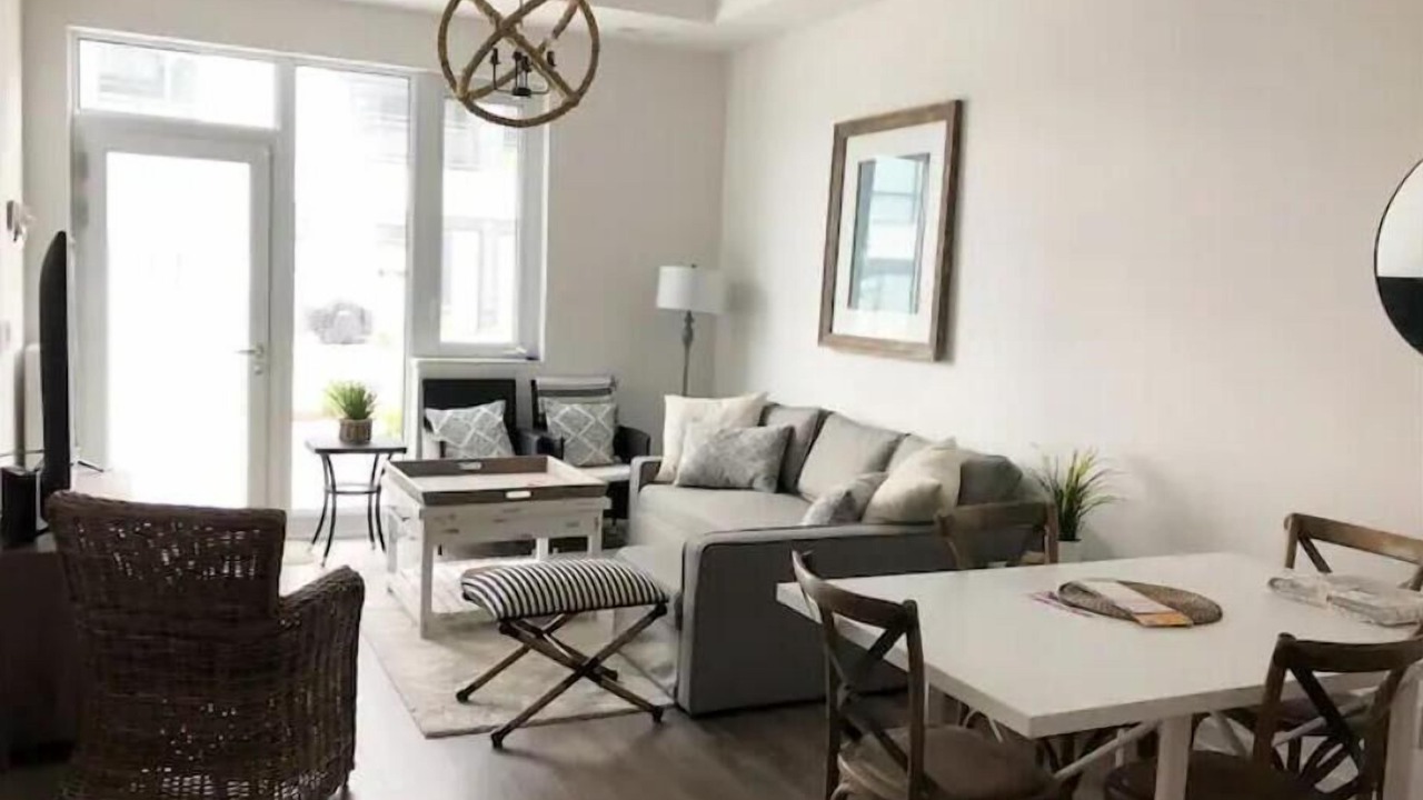 Photo of Livingroom in Innisfil