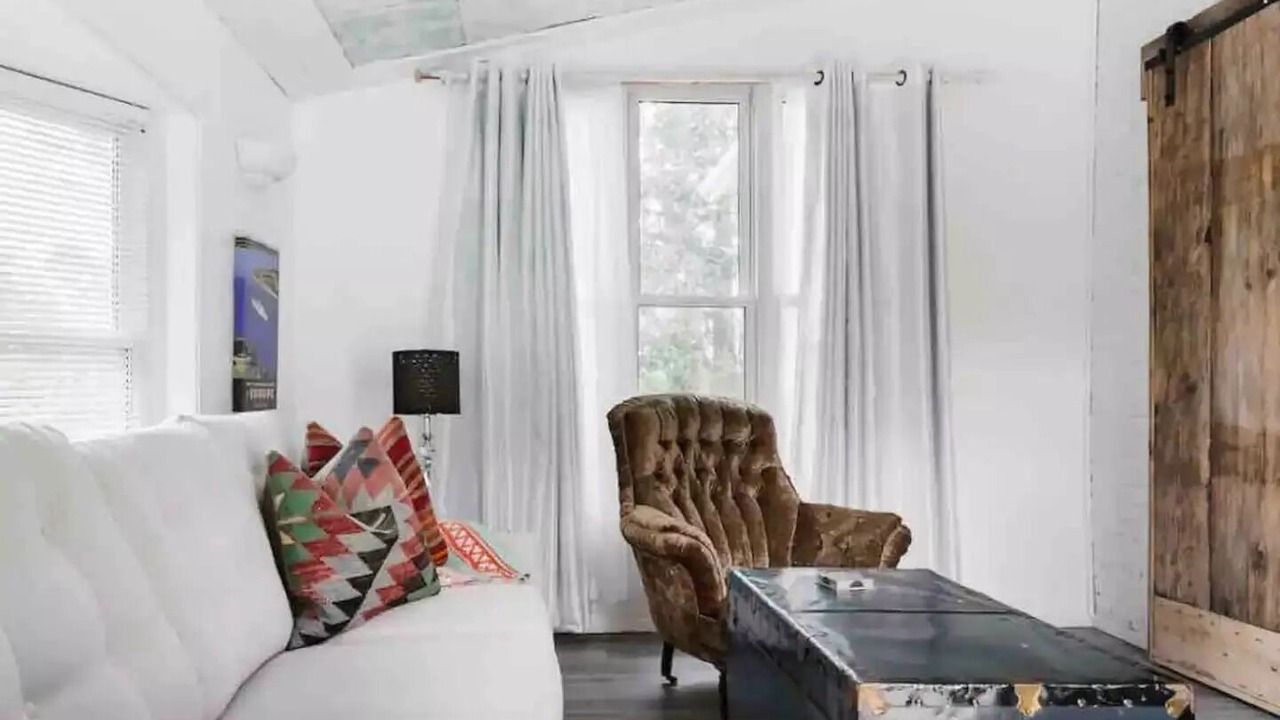 Photo of Livingroom in Prince Edward