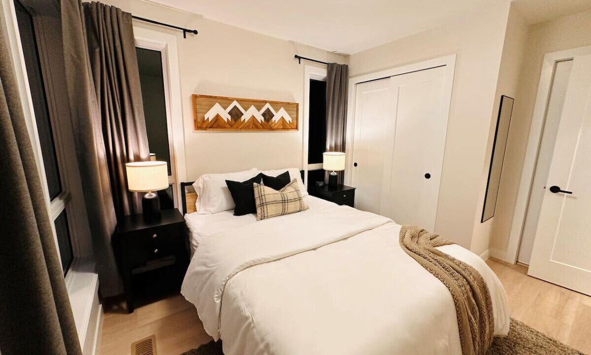 Photo of Bedroom in East Kootenay