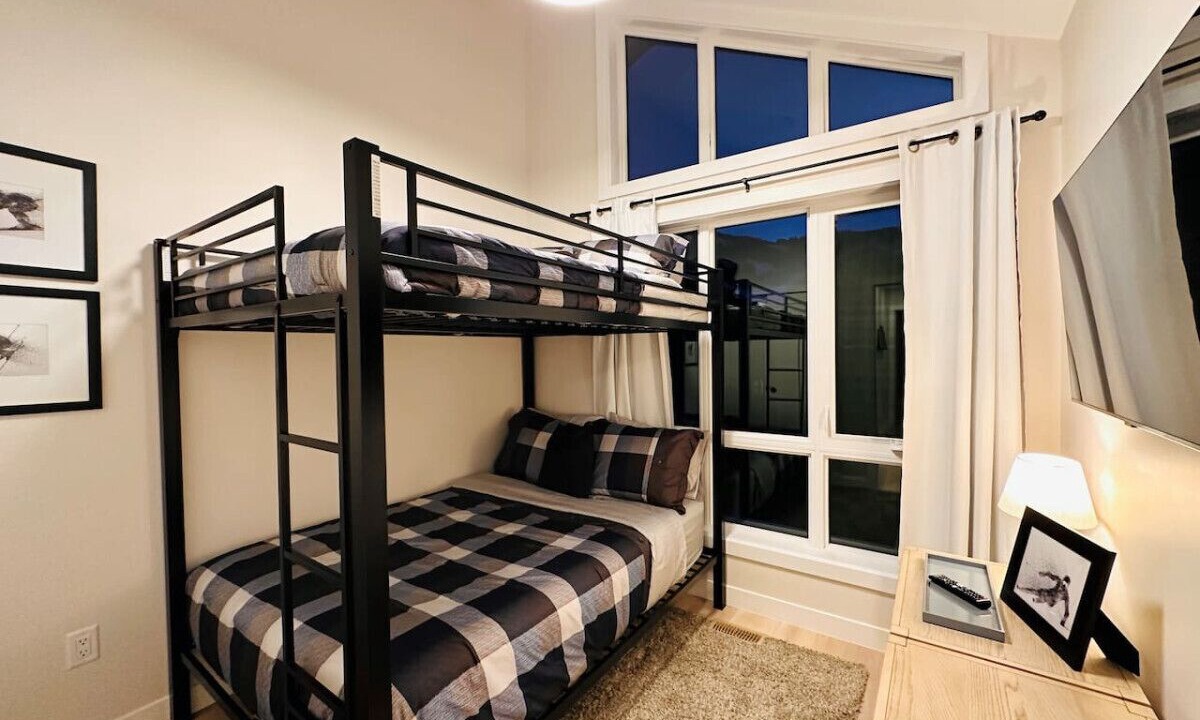 Photo of Bedroom in East Kootenay