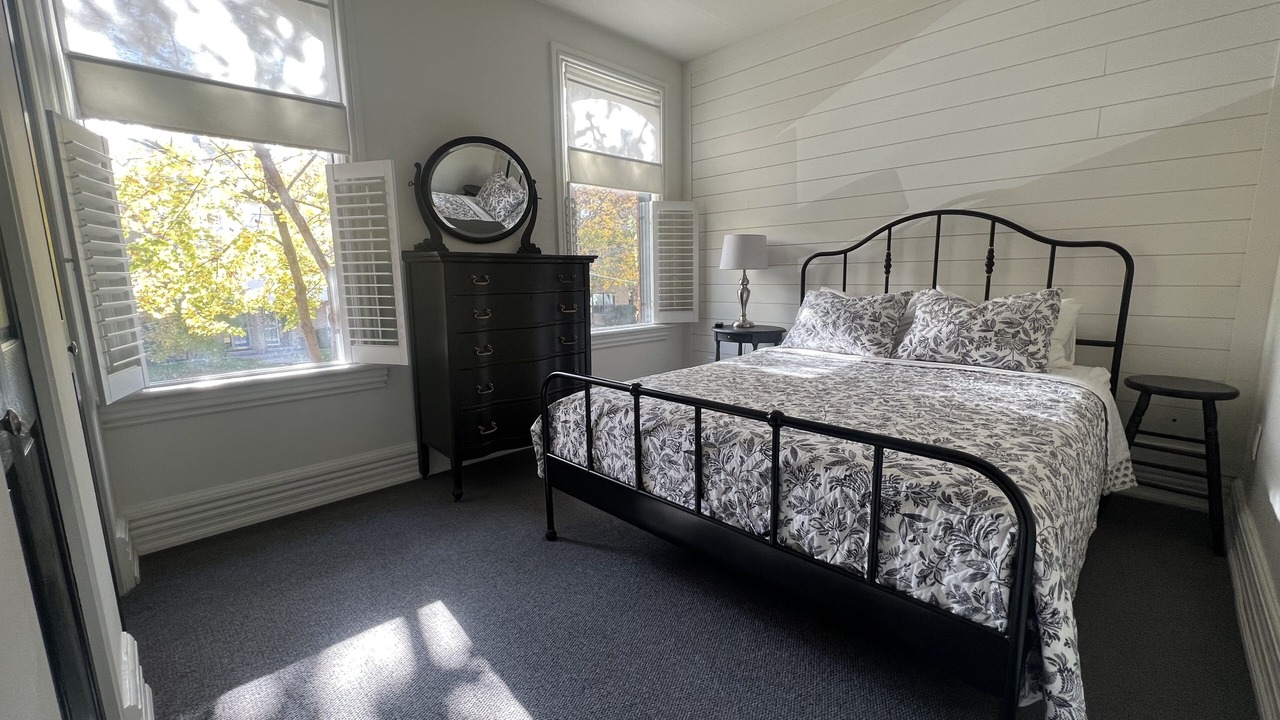 Photo of Bedroom in Hamilton