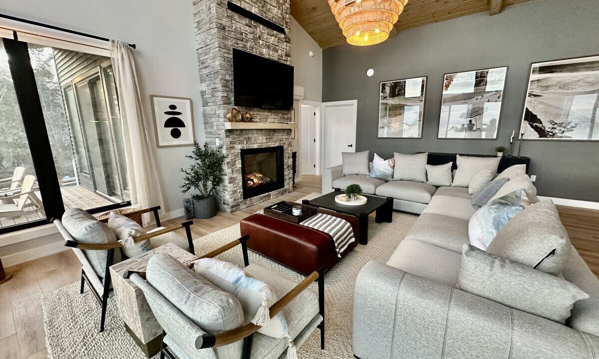 Photo of Livingroom in Hunts Point
