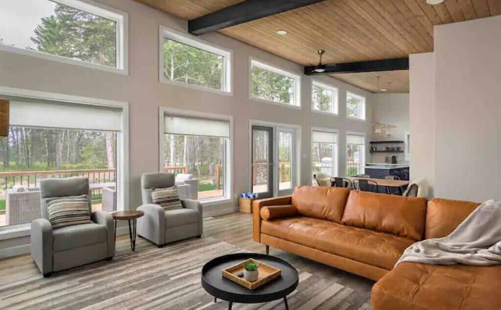 Photo of Livingroom in Strathclair