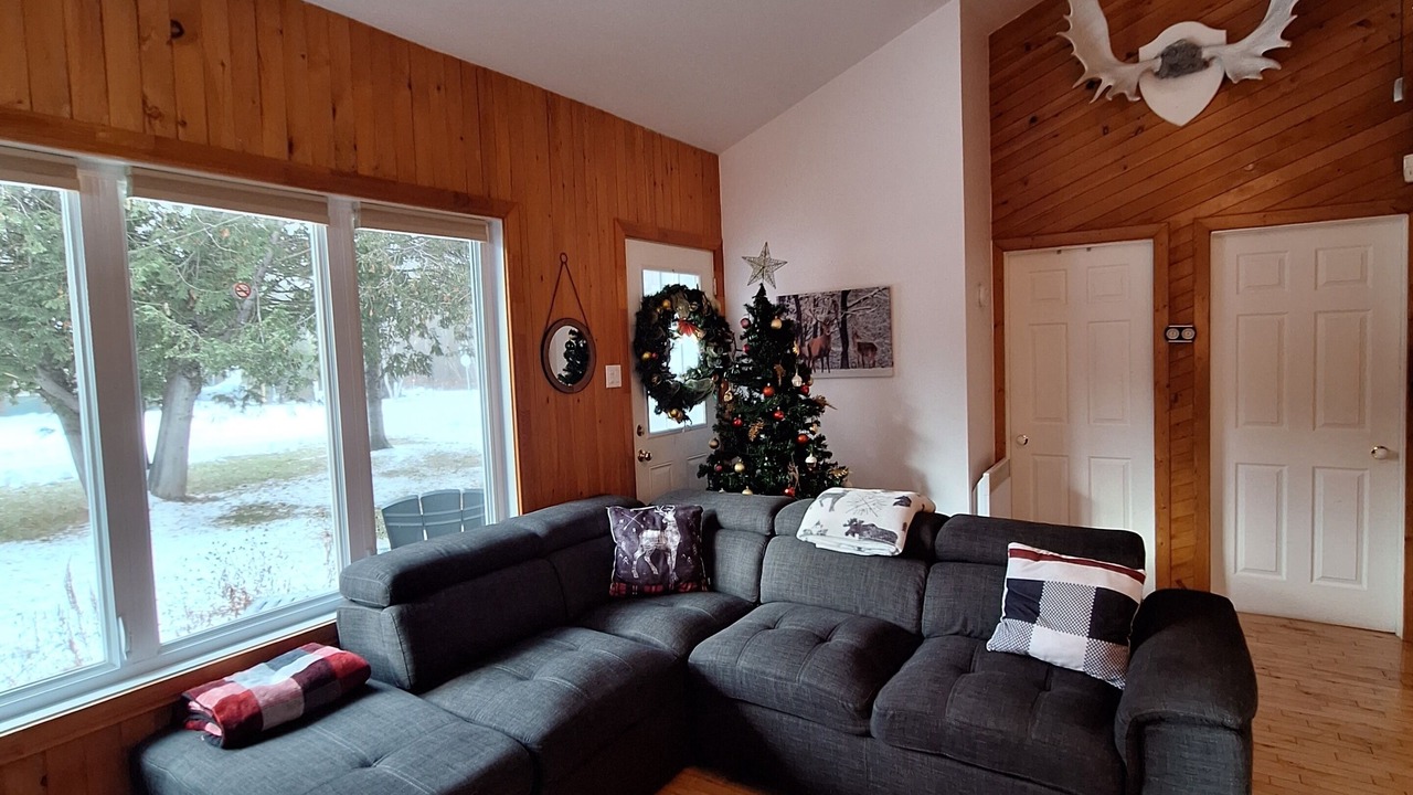 Photo of Livingroom in Saint-Remi-de-Tingwick