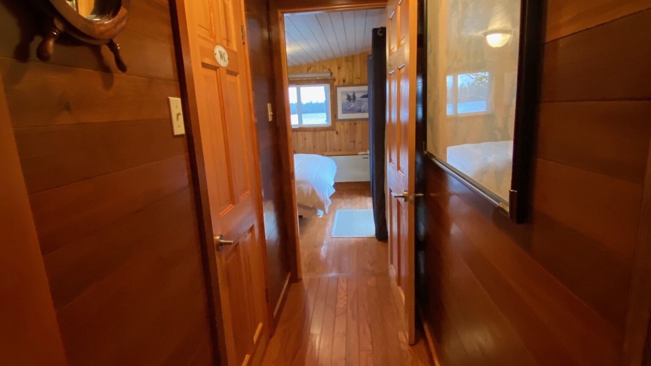 Photo of Bedroom in Georgian Bay