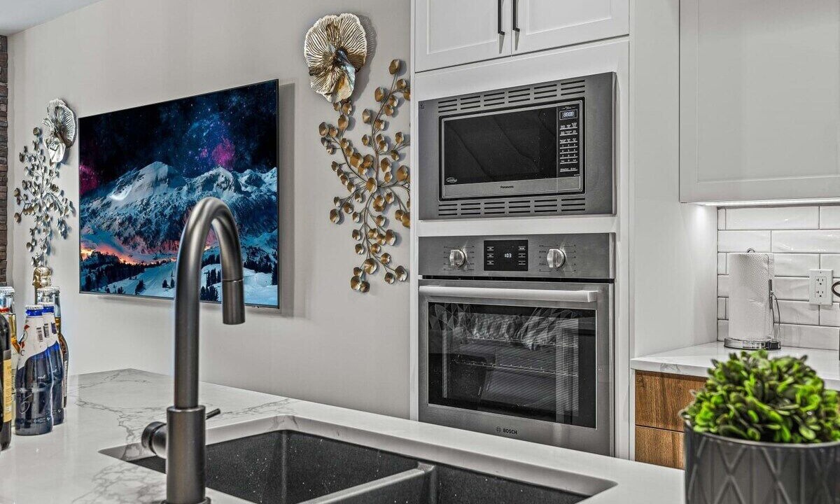 Photo of Kitchen in Teepee Town