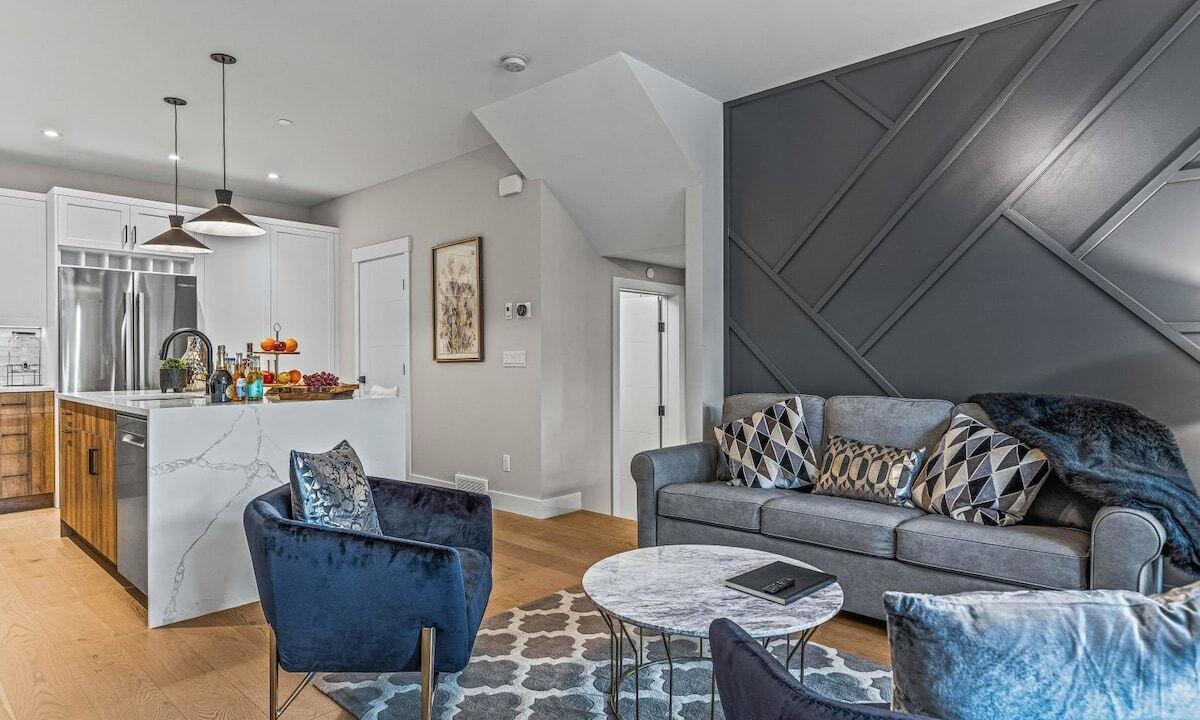Photo of Livingroom in Teepee Town