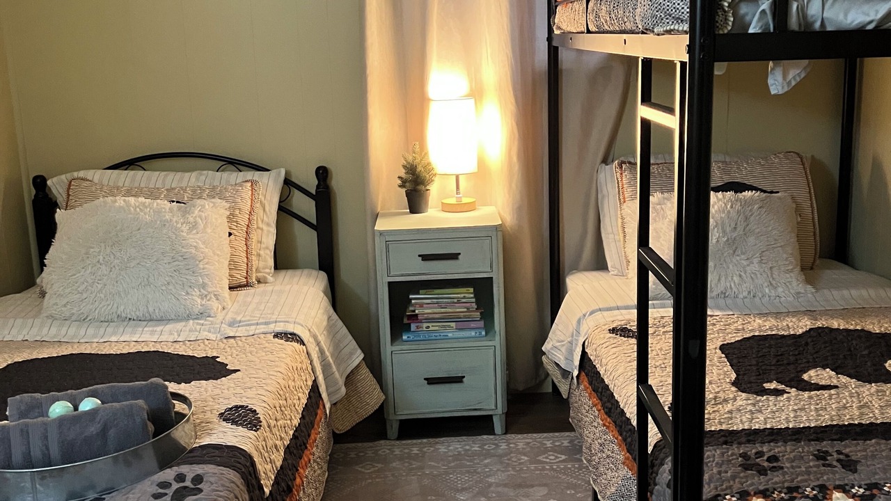 Photo of Bedroom in Lion's Head