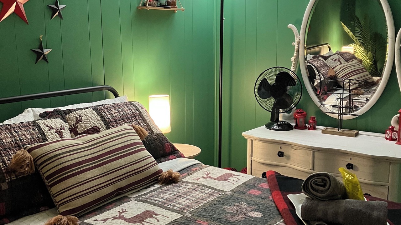 Photo of Bedroom in Lion's Head