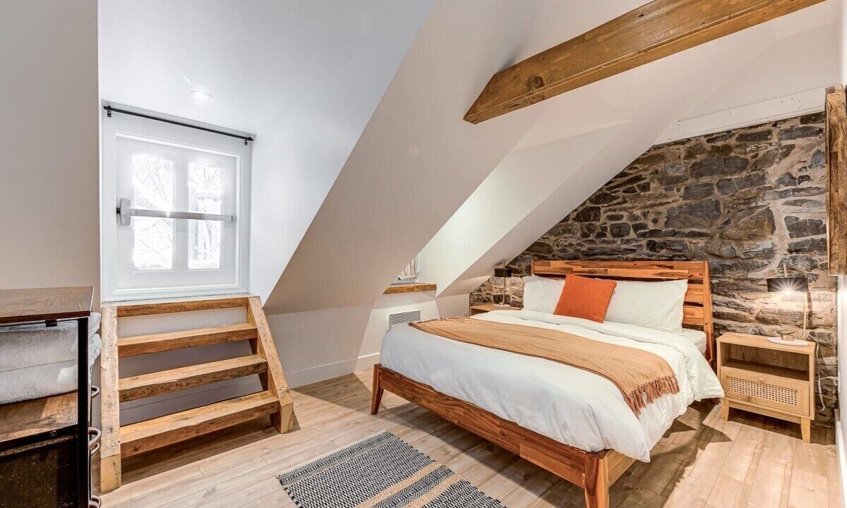 Photo of Bedroom in Vieux-Quebec-Cap-Blanc-colline Parlementaire