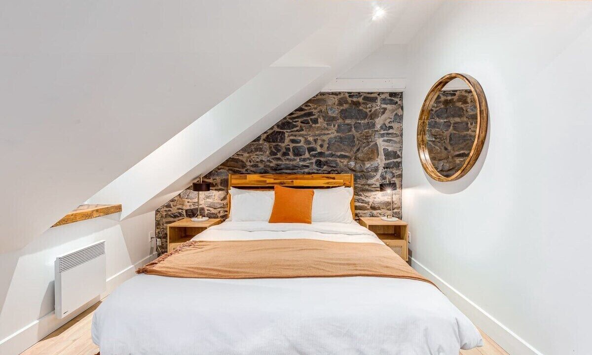 Photo of Bedroom in Vieux-Quebec-Cap-Blanc-colline Parlementaire