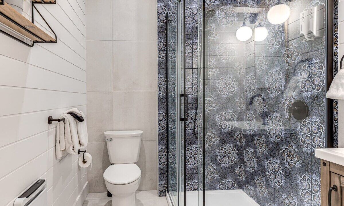 Photo of Bathroom in Vieux-Quebec-Cap-Blanc-colline Parlementaire